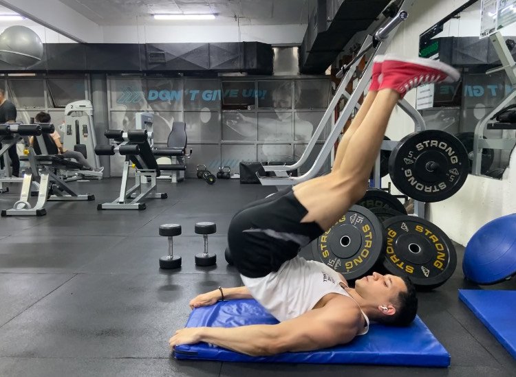 Crunch invertido - Seamos Fitness